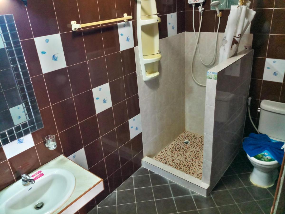 Kata Lina Guesthouse Екстериор снимка
